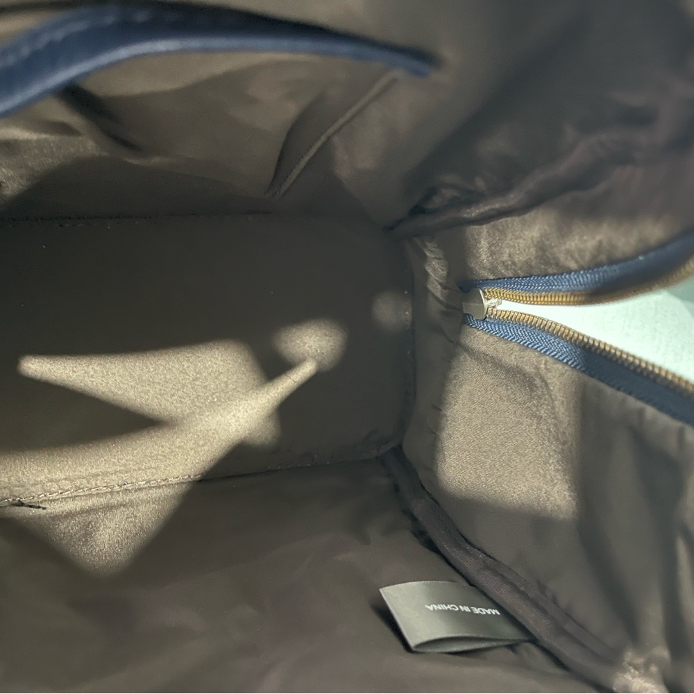 OLLY BACKPACK DWELL COLLECTION - WOMEN'S - Picture 8 of 8